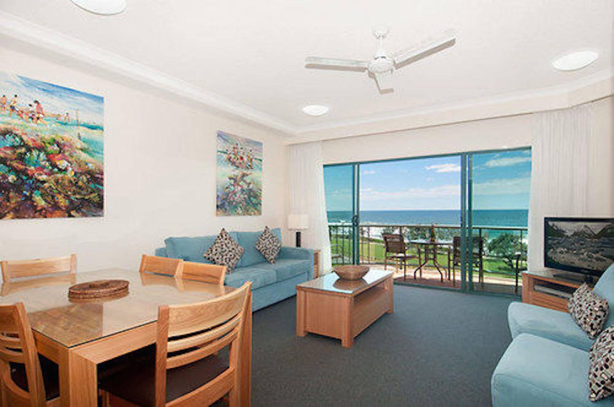 Alex Seaside Resort Alexandra Headland Buitenkant foto
