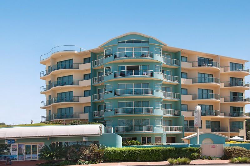 Alex Seaside Resort Alexandra Headland Buitenkant foto