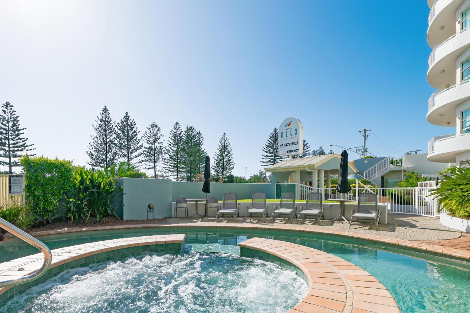 Alex Seaside Resort Alexandra Headland Buitenkant foto