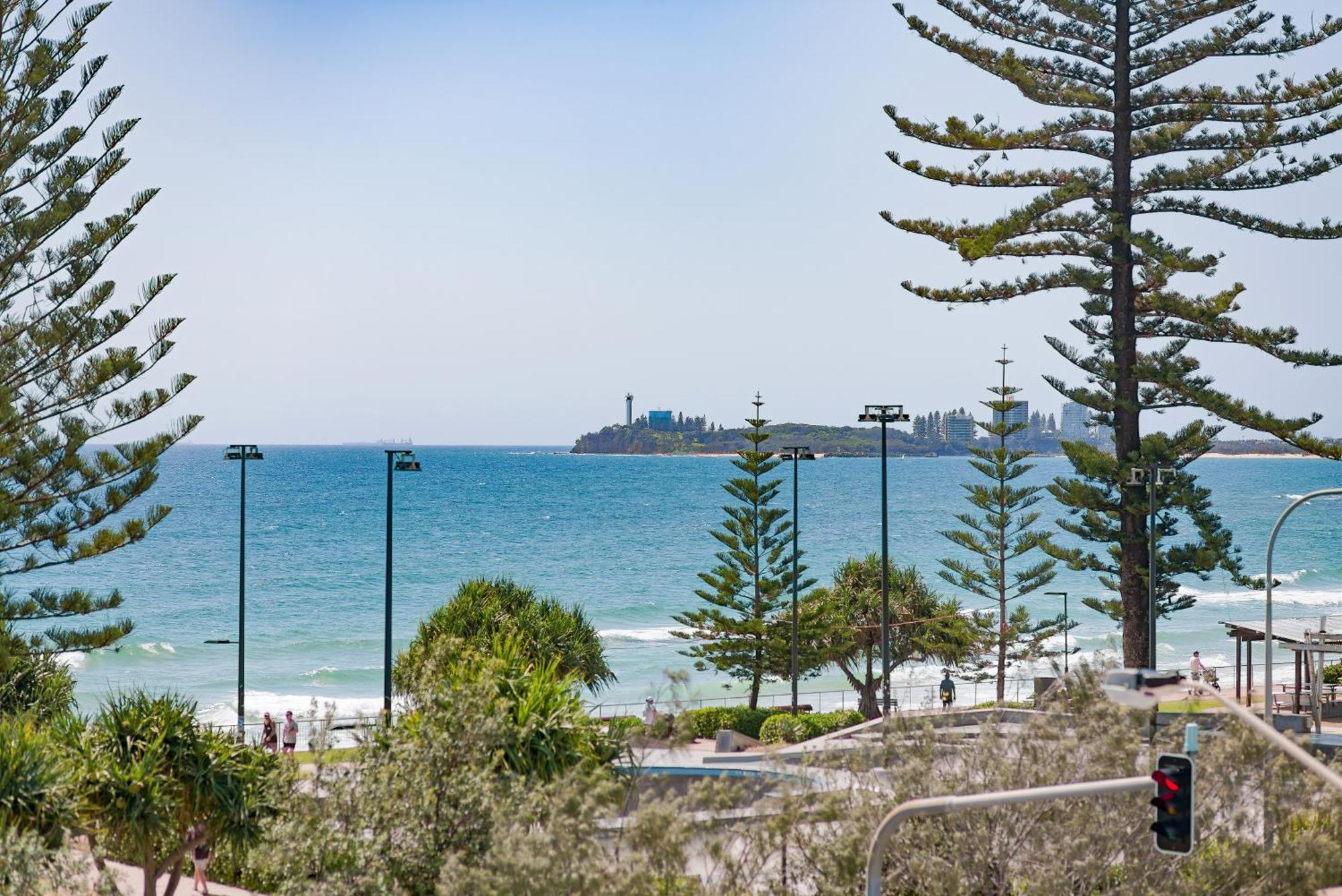 Alex Seaside Resort Alexandra Headland Buitenkant foto